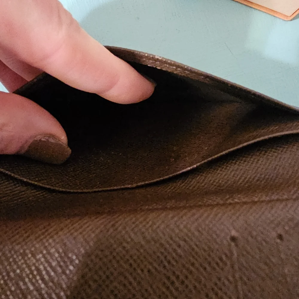 Louis Vuitton Portefeuille Viennois Wallet - Picture 7 of 15